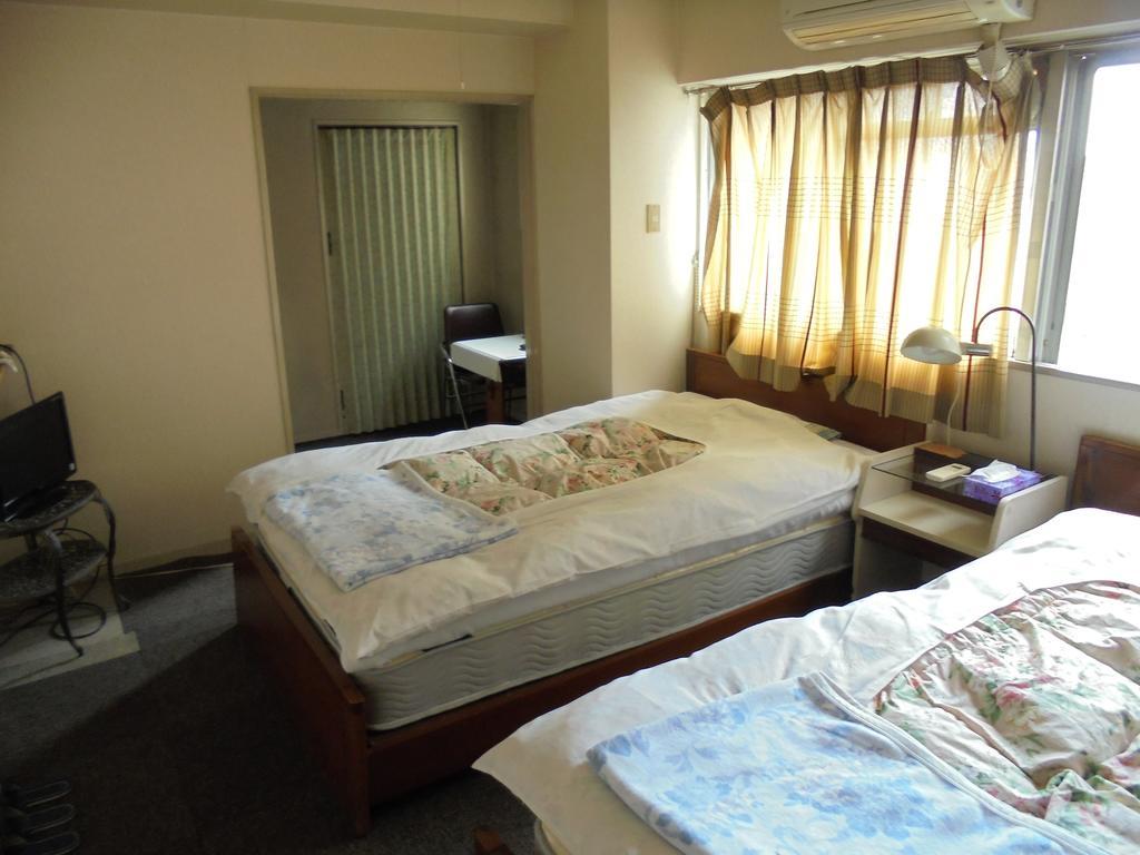 Yoshino Ryokan Osaka Exterior photo